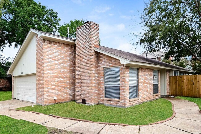 Building Photo - 15610 Cabot Creek Cir