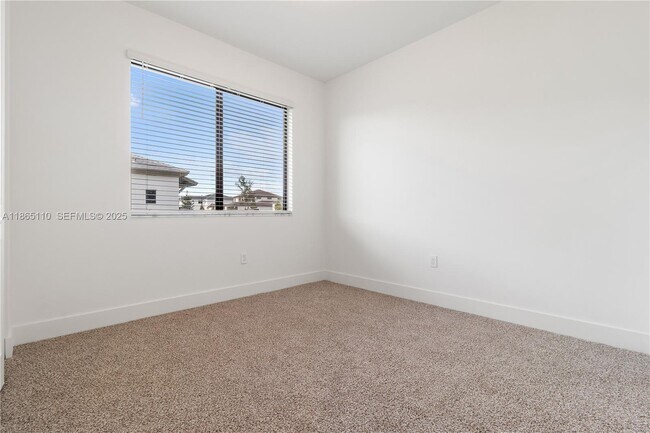 Building Photo - 2391 SW 123rd Ter