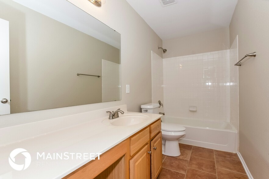Building Photo - 1612 Bray Dr