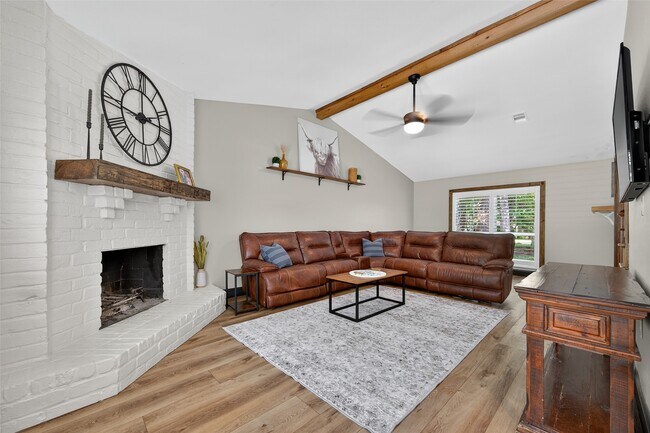 Building Photo - 10 Kittiwake Ct