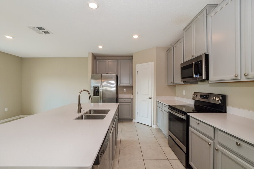 Building Photo - 353 Citrus Pointe Dr