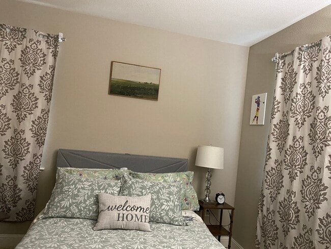 Building Photo - 40 Greystone Pl