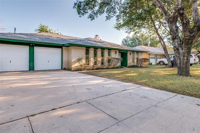 Building Photo - 2107 Briarwood Blvd