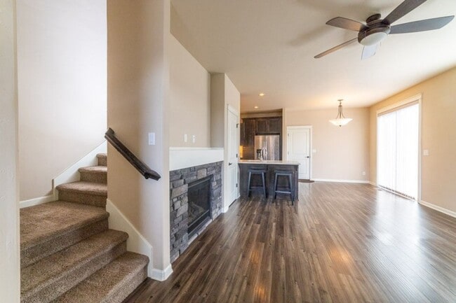 Building Photo - Beautiful unit in NE Bend!  Great location!