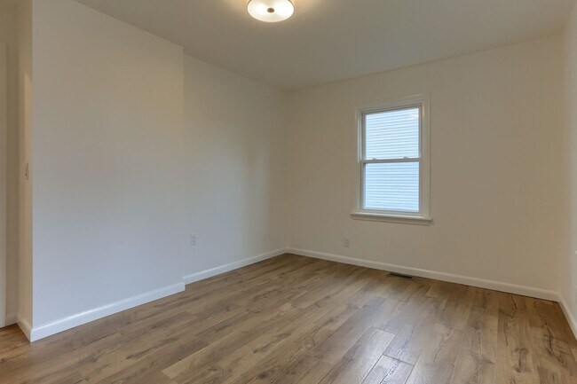 Building Photo - 51 Wharton Ave