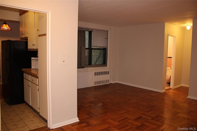 Building Photo - 277 Bronx River Rd