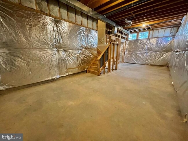 Building Photo - 45586 Curley Ct