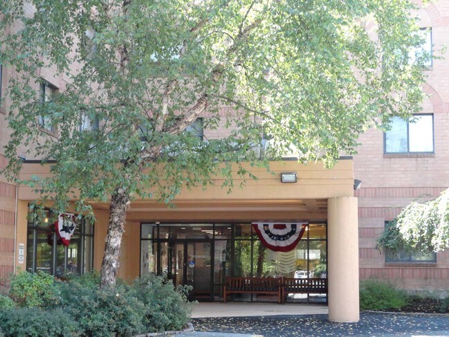 Primary Photo - Heritage Commons Retirement Community