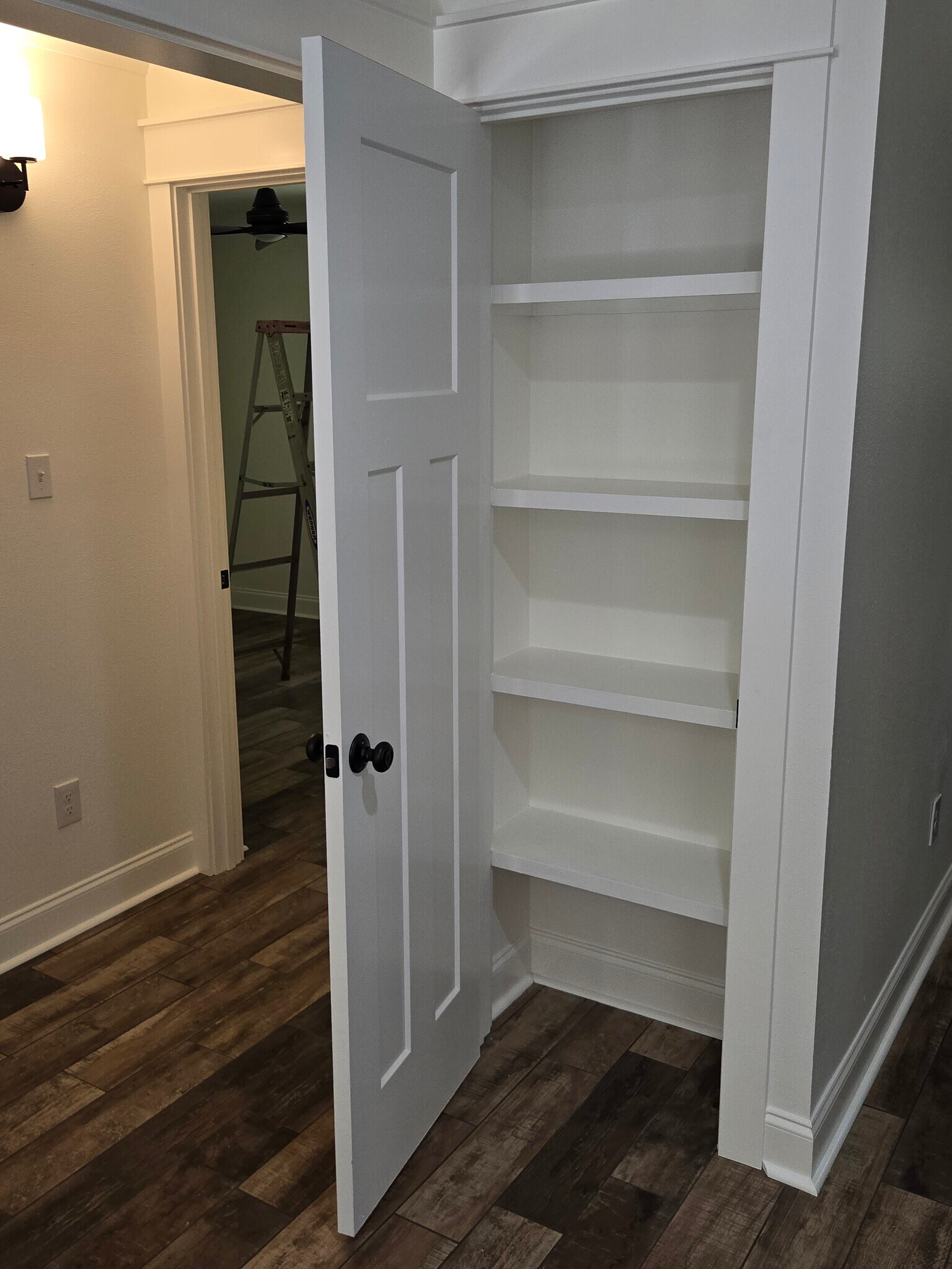kitchen pantry - 22375 Highway 36