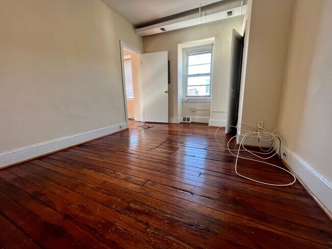 Building Photo - 4007 Powelton Ave