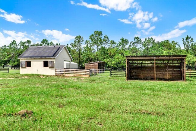 Building Photo - 24044 Integrity Way