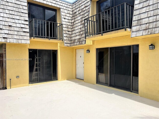 Building Photo - 151 Woodland Rd