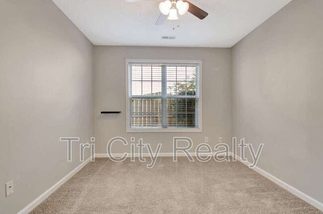 Building Photo - 289 Baldwin Ct