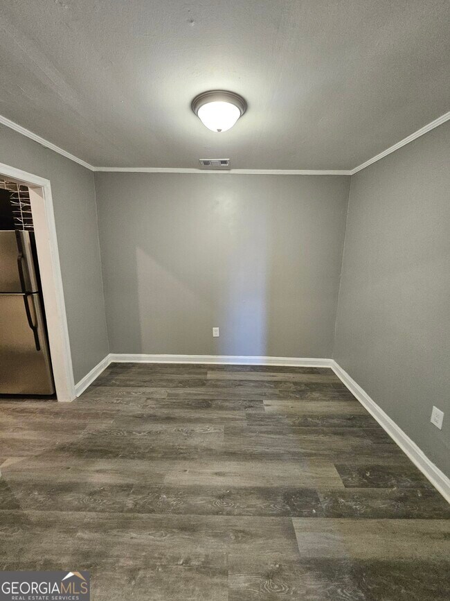 Building Photo - 521 Meriwether St