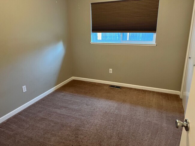 Building Photo - The home you have been waiting for!!!