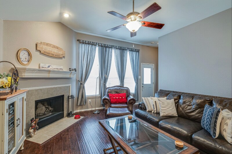 Building Photo - 7187 Prairie Flower Ln