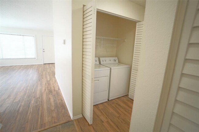 Building Photo - 7802 Amberlea Ct