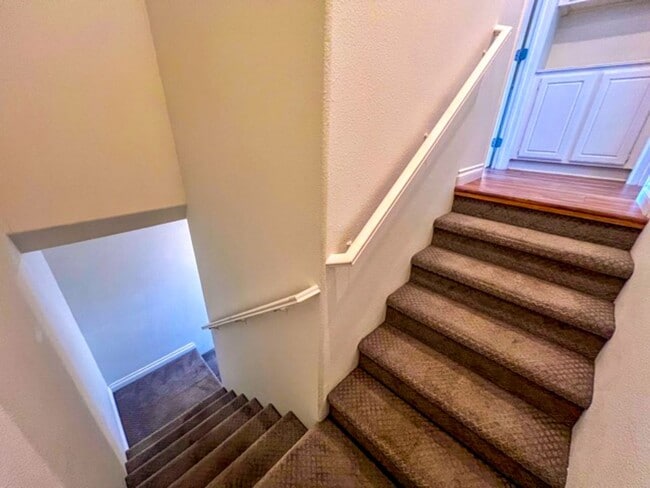 Building Photo - Beautiful 2 bedroom Condo located in Murrieta for LEASE