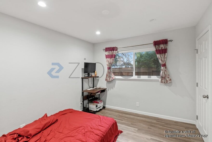 Building Photo - 1823 Tobi Ct