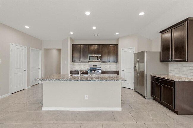 Building Photo - 18314 Pelham Holw Trl