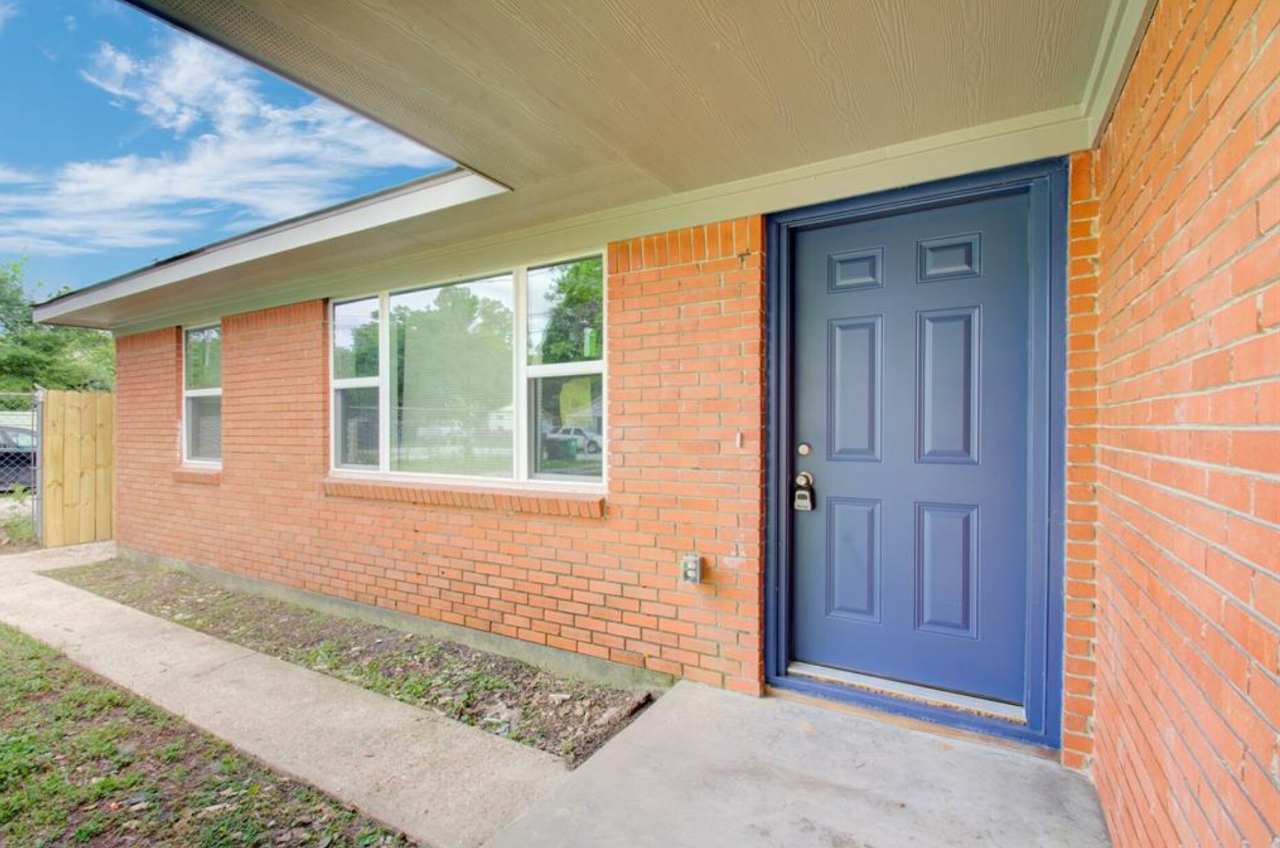 Building Photo - 4008 Vaughn Street