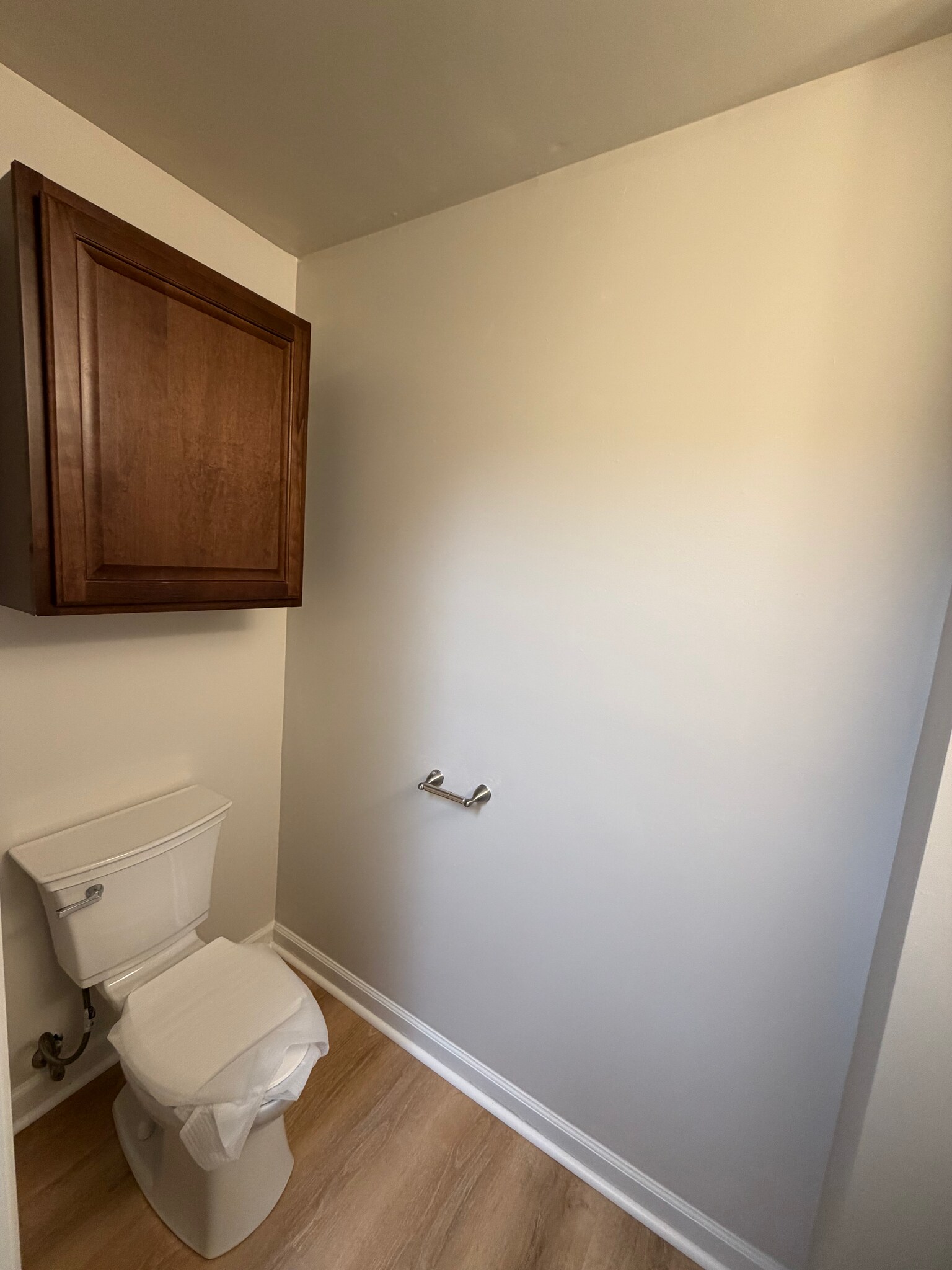 Building Photo - 8060 Mountain Vw