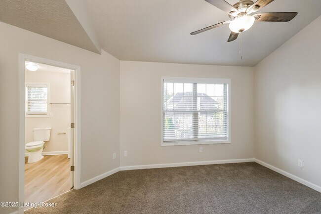 Building Photo - 9002 Crooked Arrow Ct