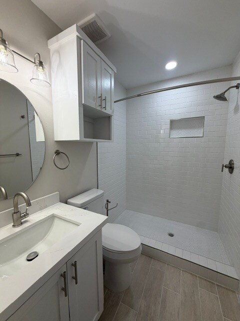 Building Photo - 515 N 6th St