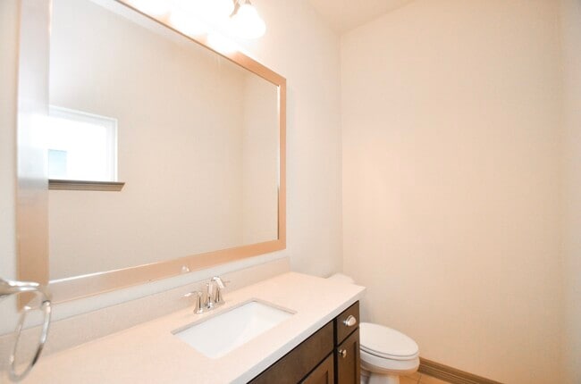 Building Photo - 5943 Kansas St