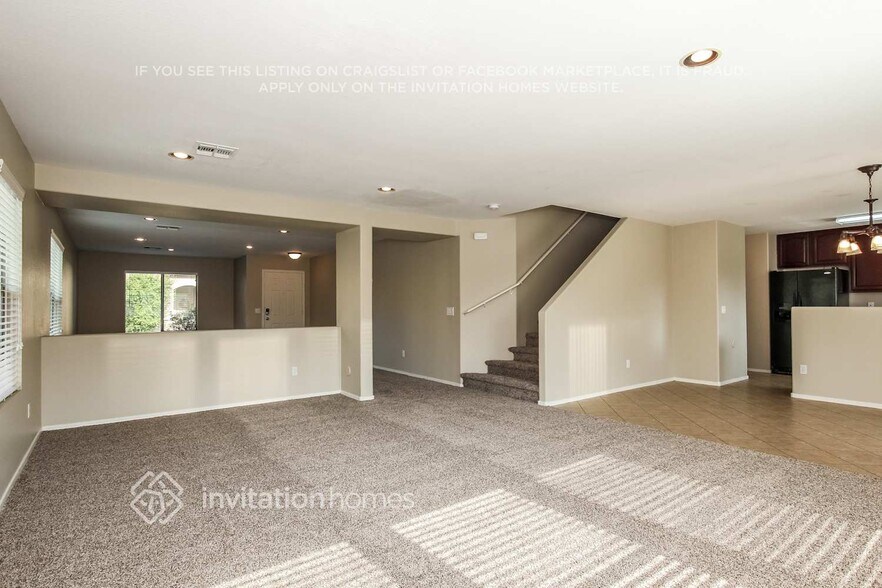 Building Photo - 17022 W Rimrock St