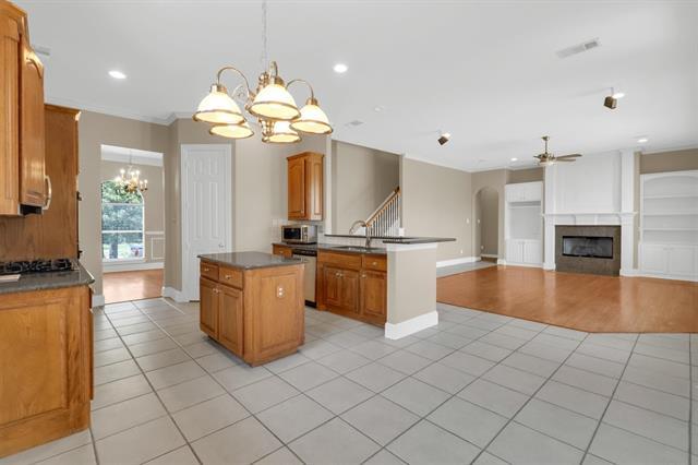 Building Photo - 7416 Hillshire Ln
