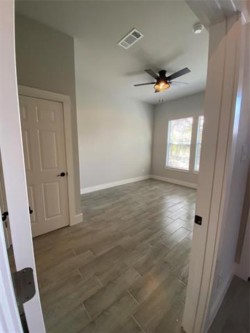 Building Photo - 411 Cleveland Rd