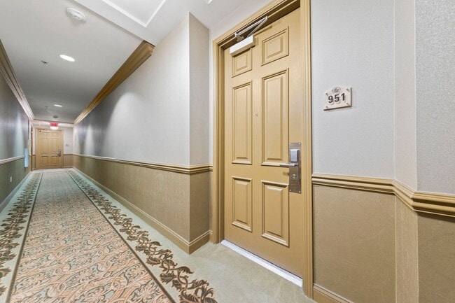 Building Photo - Furnished Exquisite 1-Bedroom Luxury Condo Minutes from the LV Strip with Resort-Style Amenities