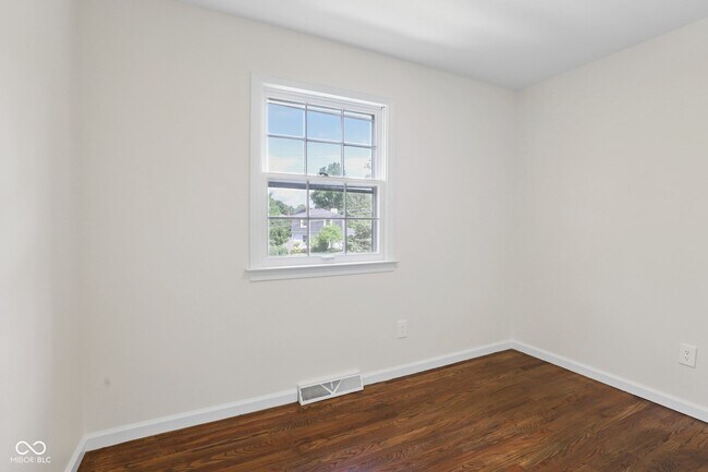 Building Photo - 6838 Johnson Rd