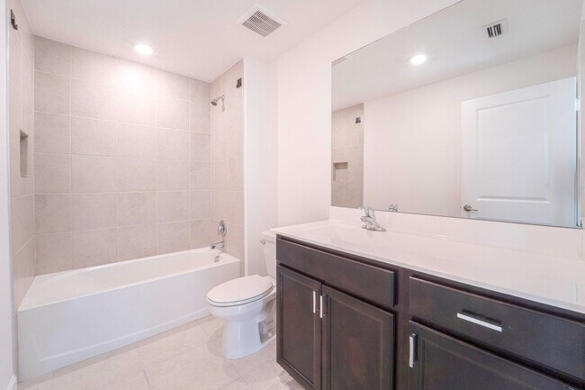 Building Photo - 788 Worlington Ln