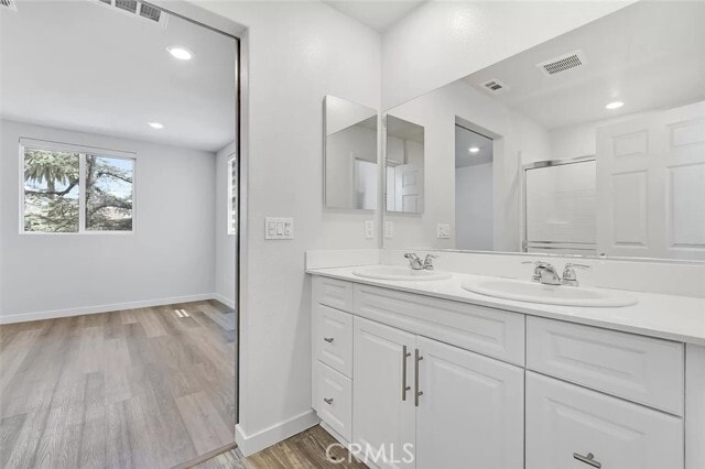 Building Photo - 14700 Sherman Way