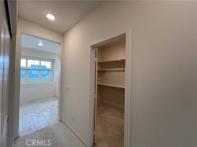 Building Photo - 2657 E Clara Ln