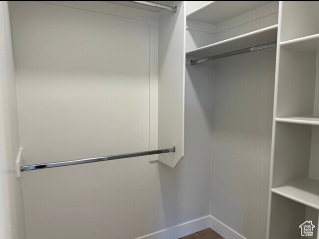 Building Photo - 1593 110 W