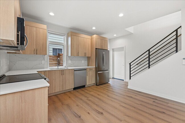 Building Photo - Newly Built Modern Craftsman in Prime Seattle Location