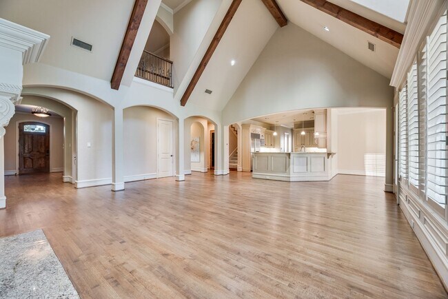 Building Photo - Exquisite 1.3-Acre French-Style Estate by Alford Custom Homes – Available for Lease!