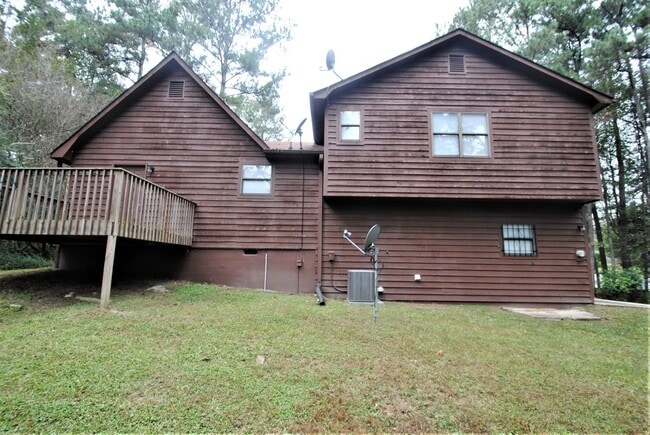 Building Photo - 1888 Cedar Chase Dr