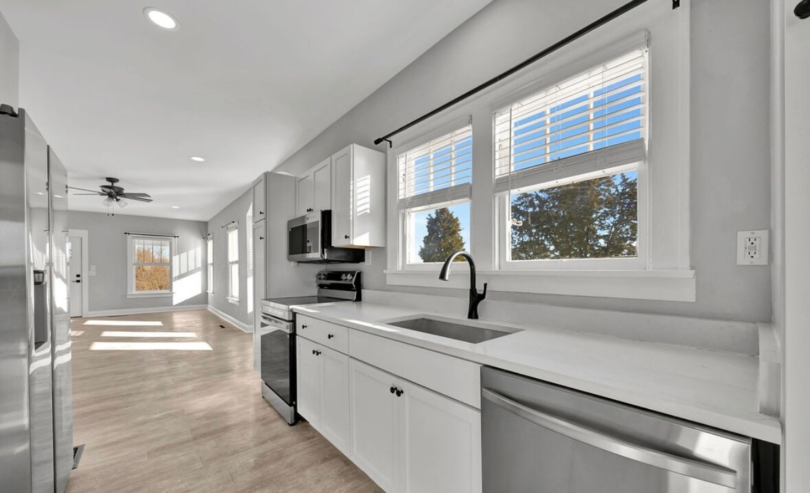 Building Photo - 1381 Old Oxford Rd