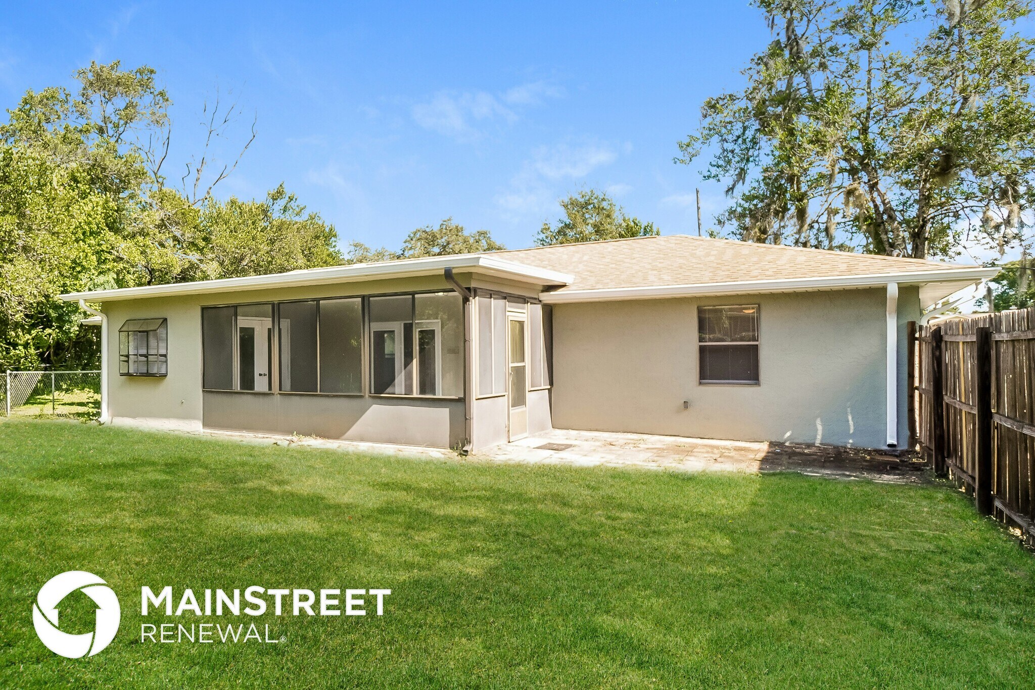 Building Photo - 8090 River Country Dr