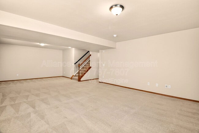 Building Photo - 8131 Oliver Rd