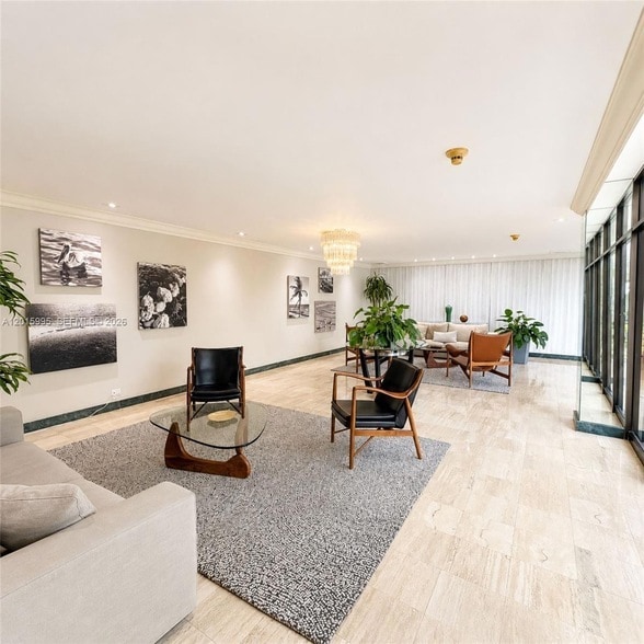 Building Photo - 1408 Brickell Bay Dr