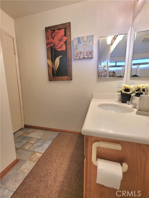 Building Photo - 5560 Barclay Ct