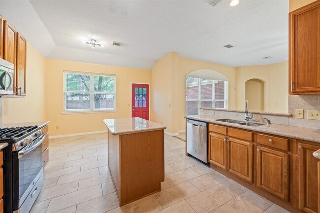 Building Photo - 6503 Faulkner Ridge Dr