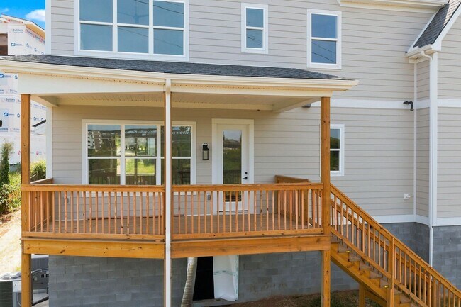Building Photo - 508 Waycross Dr