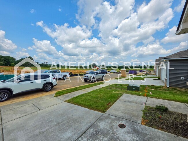 Building Photo - 4025 River Bend Rd