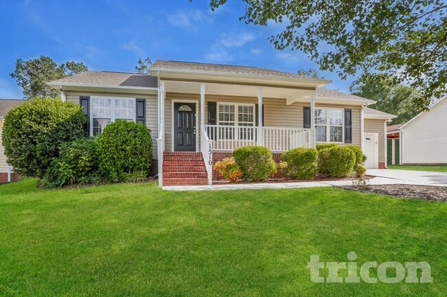 Building Photo - 1510 Southtree Ln